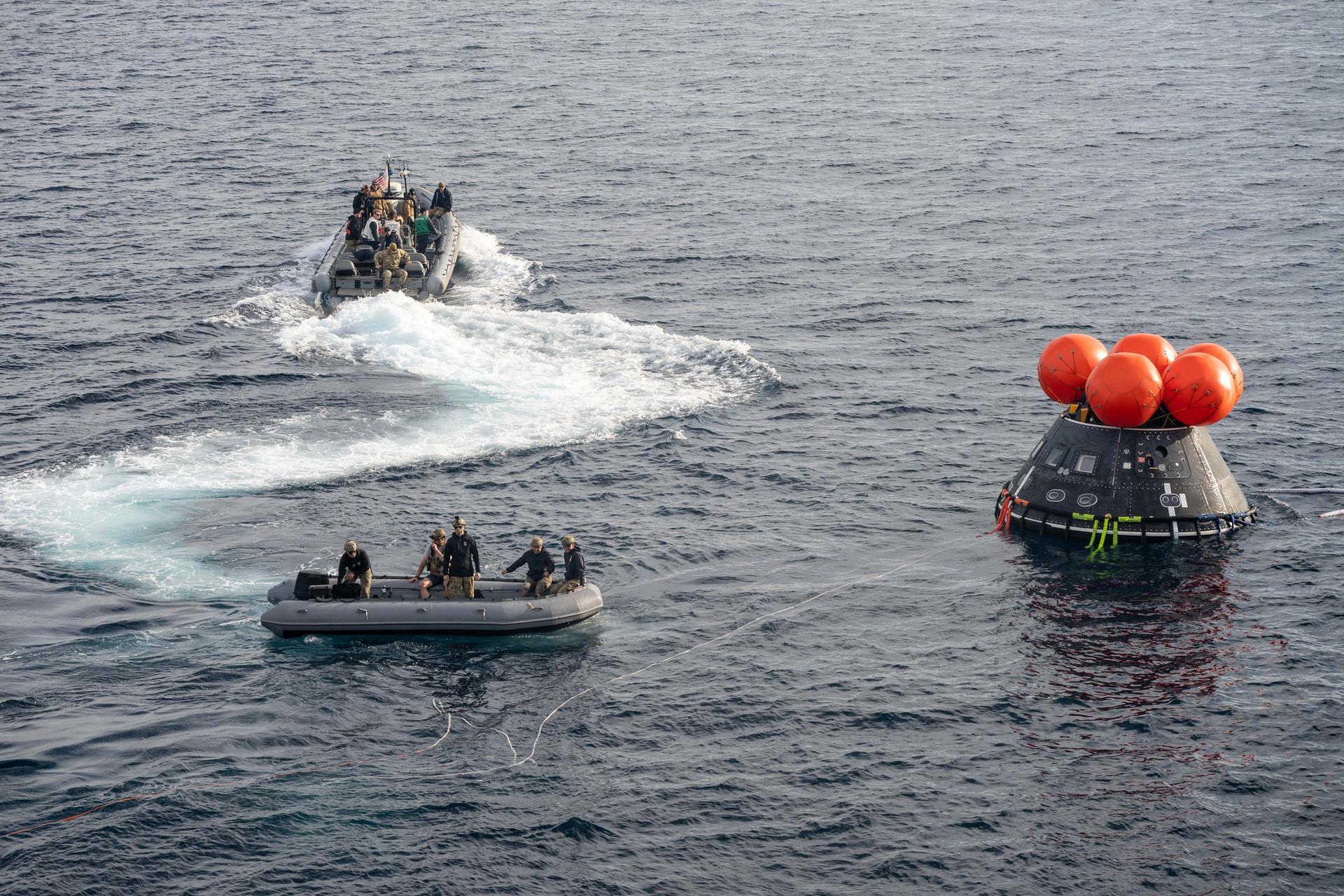 **Ex-Shuttle Engineer Reflects on Artemis Recovery Training**